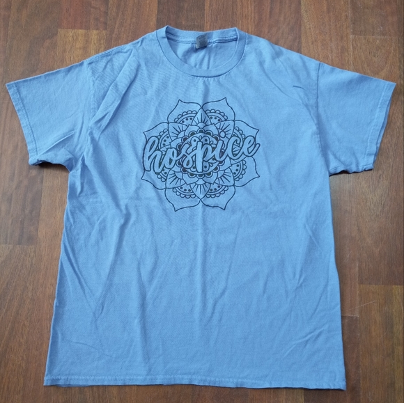 2 Ladies Hospice/CNA Shirts - Picture 4 of 9